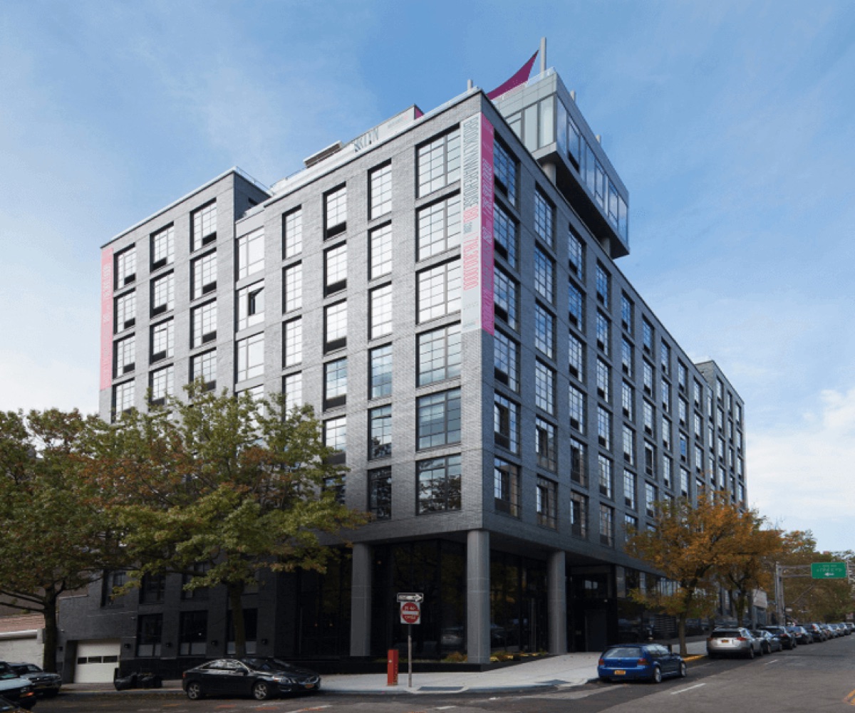 180 Nassau St